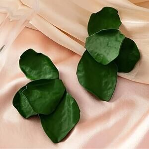 Hammered Green Flower Earrings